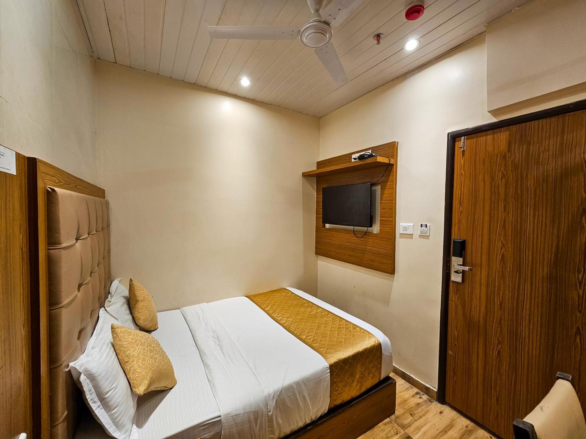 Hotel Bkc Inn - Near Trade Center, Visa Consulate Mumbai Exterior photo