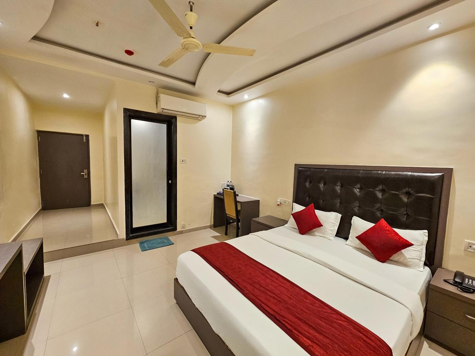 Hotel Bkc Inn - Near Trade Center, Visa Consulate Mumbai Exterior photo